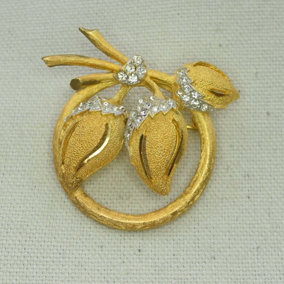 MCM Vintage BSK  Flower Buds In Bloom Brooch Gold Tone & Rhinestone - Picture 1 of 9
